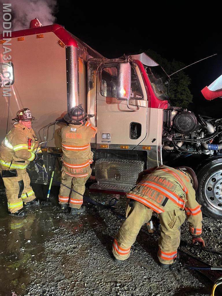 Tractor Trailer fire in East Fallowfield Township - Modena Fire Company